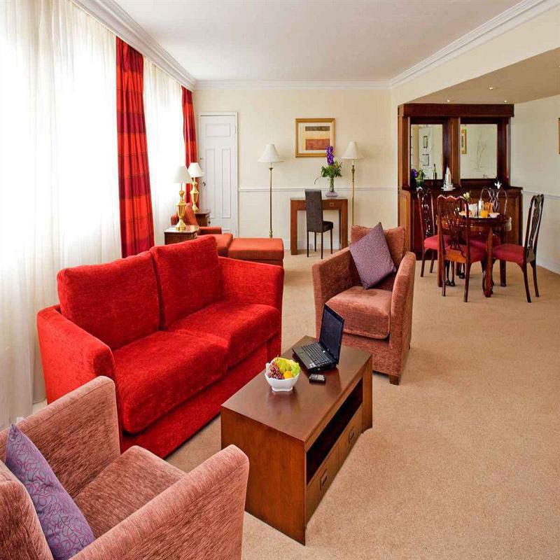 Clyde Court Hotel Dublin Exterior photo