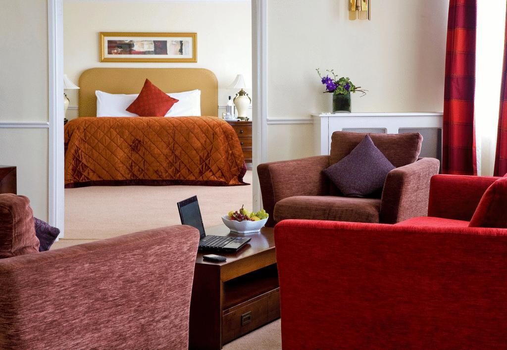 Clyde Court Hotel Dublin Room photo